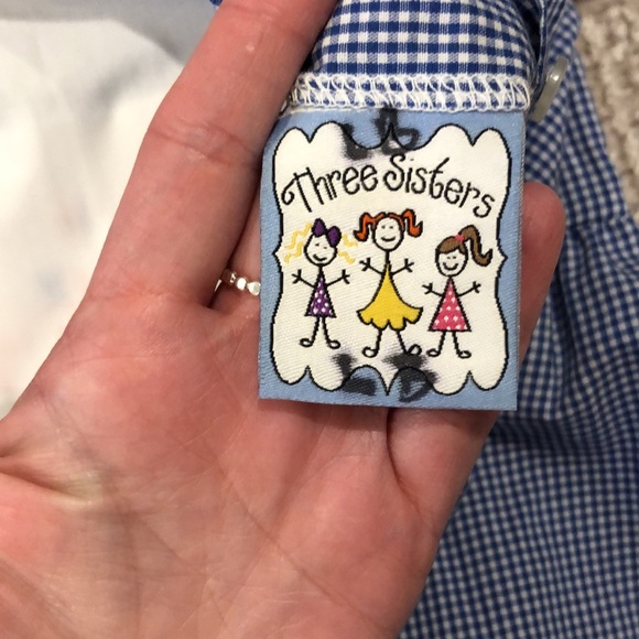 Three Sisters Embroidered Gingham Romper 🦞 - Picture 10 of 16